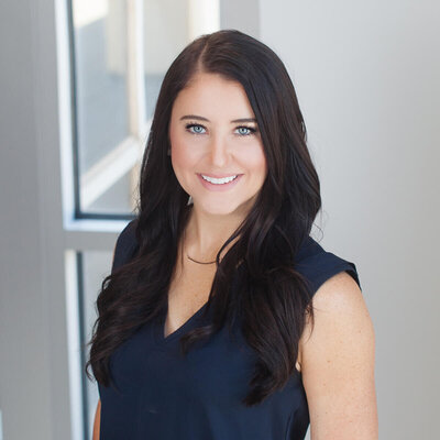 womens_bright-and_airy_branding_portraits_korey_howell_photography_group